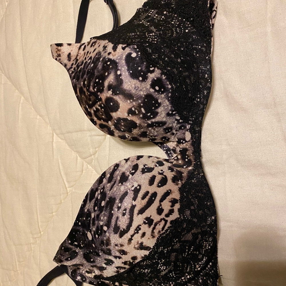 Victoria secret bra